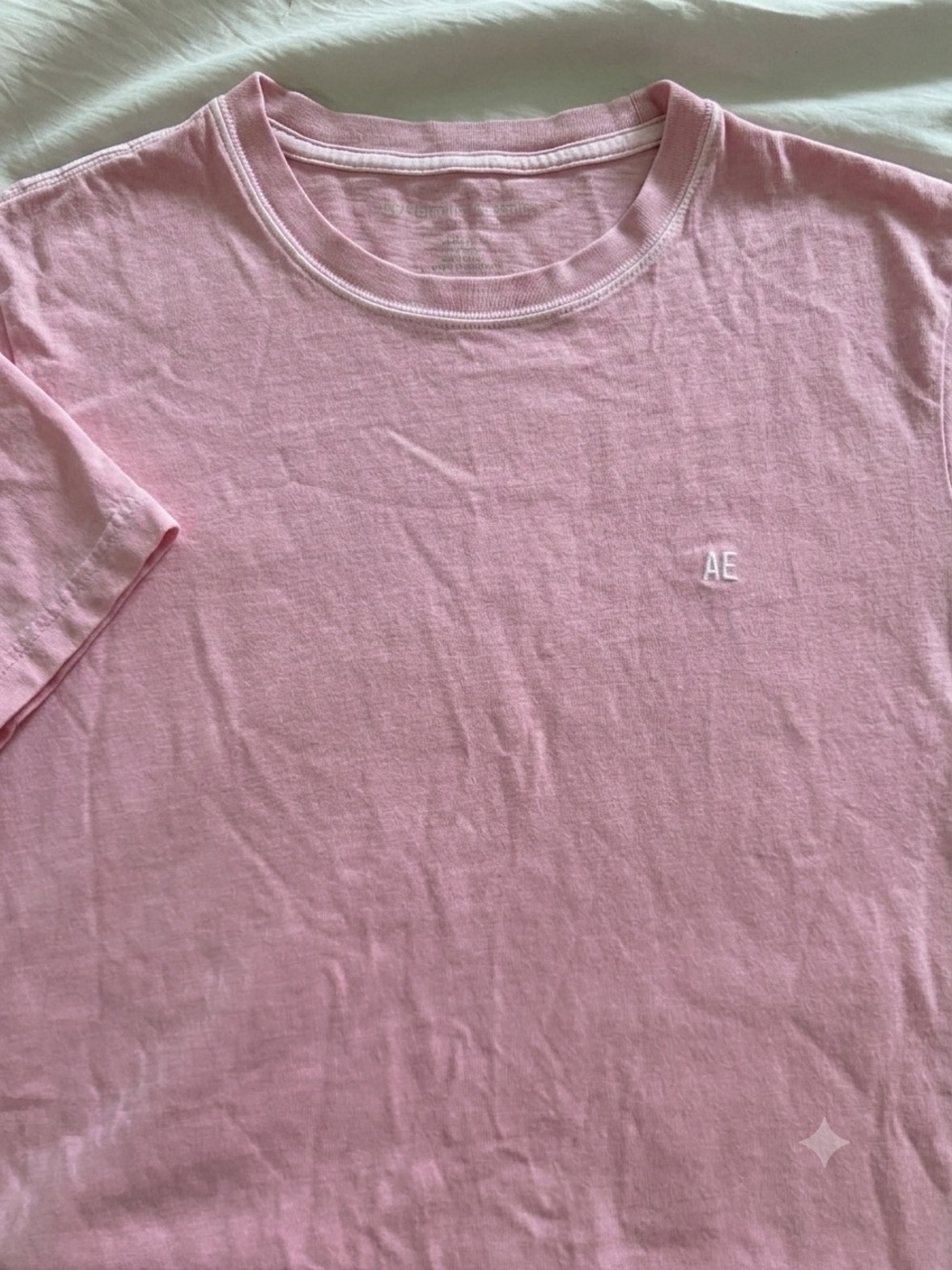 American Eagle Outfitters Light Pink Coupe Standard Tee M